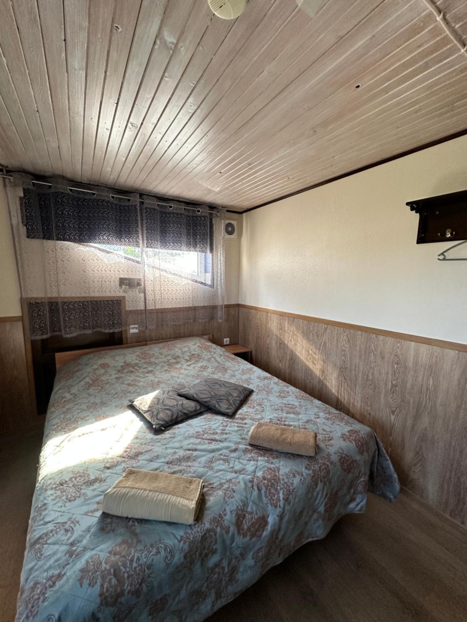 Guesthouse Maenniku Παρνού Εξωτερικό φωτογραφία
