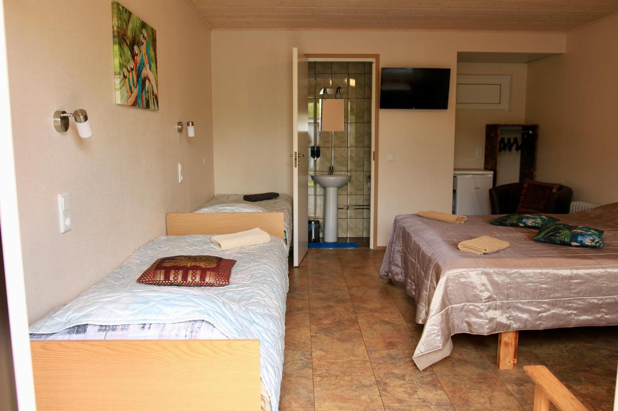 Guesthouse Maenniku Παρνού Εξωτερικό φωτογραφία